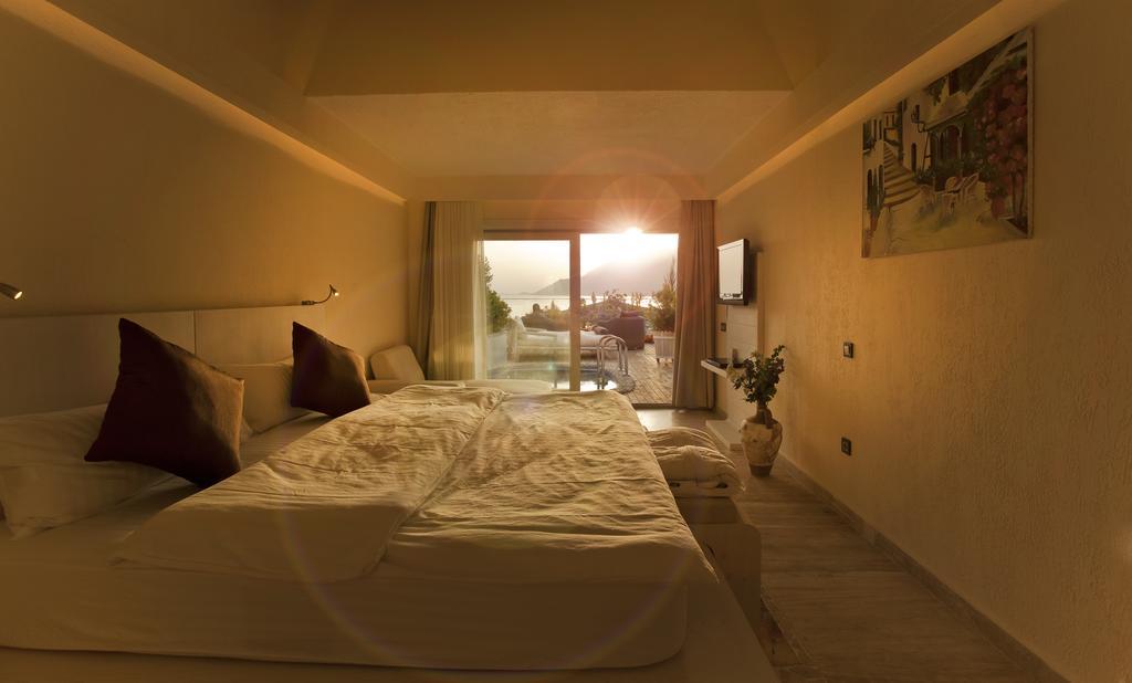 Peninsula Gardens Hotel - Adults Only Kaş Exteriör bild